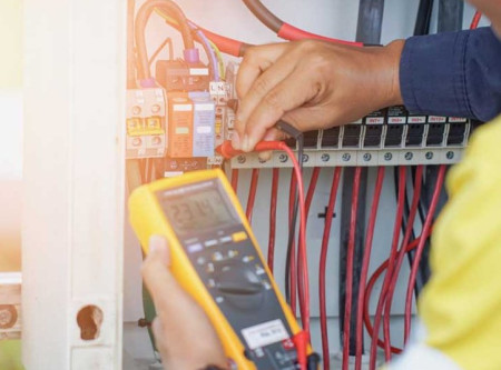 Diagnostic électricité lors de la vente : qui paie ?